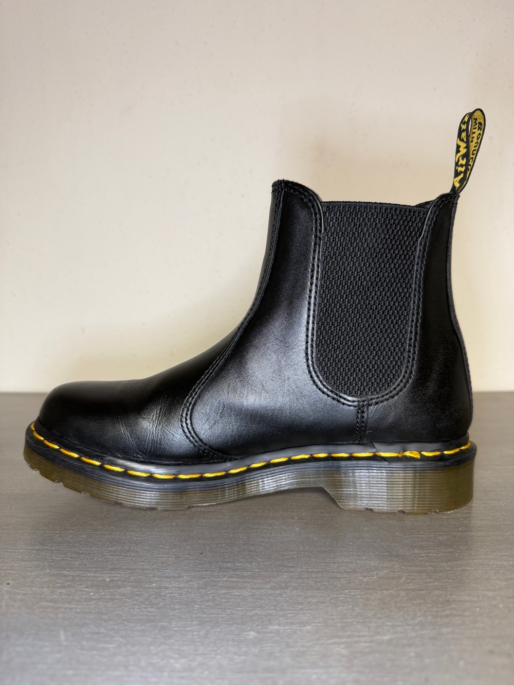 Dr. Martens 2976 Chelsea Boots Black Leather Women's Size 7 US 5 UK Excellent - Picture 5 of 10